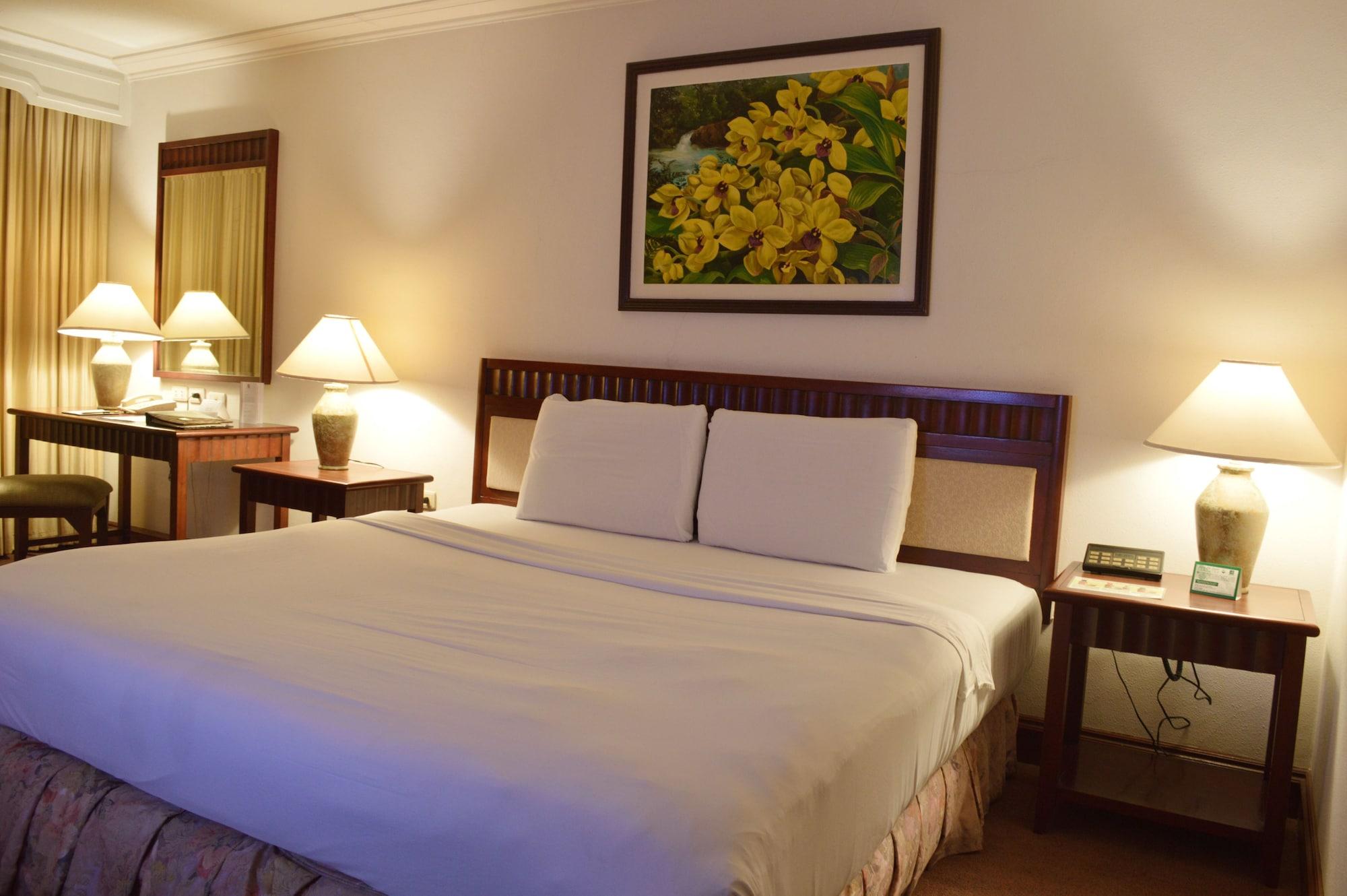 Grand Regal Hotel Davao City Exterior foto