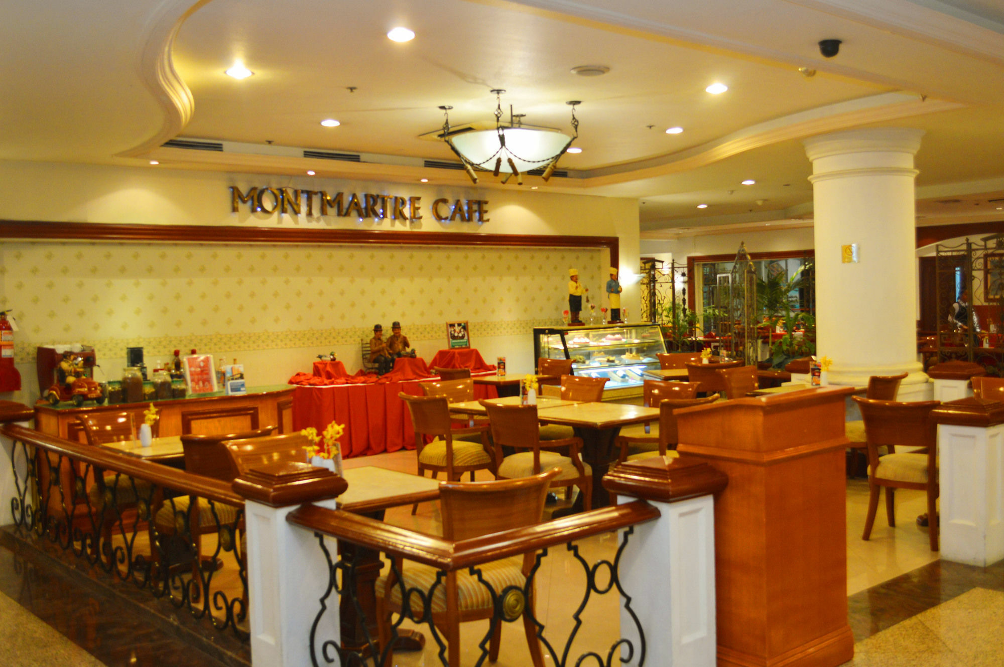 Grand Regal Hotel Davao City Exterior foto